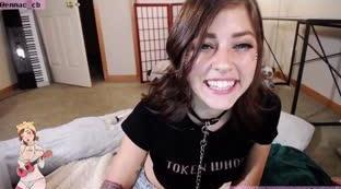 emmac_ chaturbate – leashed cam model playing guitar on webcam – 07_11_2018