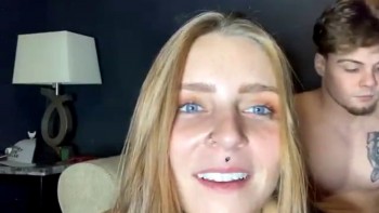 tokenhottties – sexy blonde cam girl